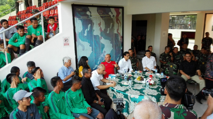 Gelar Nobar, Ketum PSSI Senang Timnas U-19 Lolos ke Semifinal Piala AFF U-18