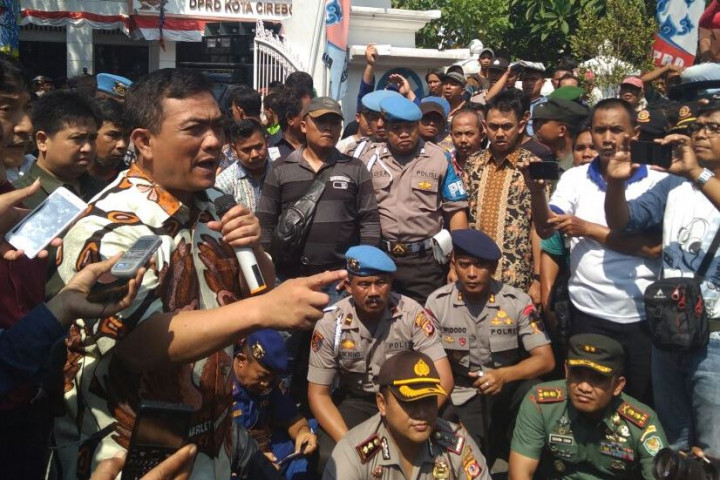 Wali Kota Cirebon Meradang