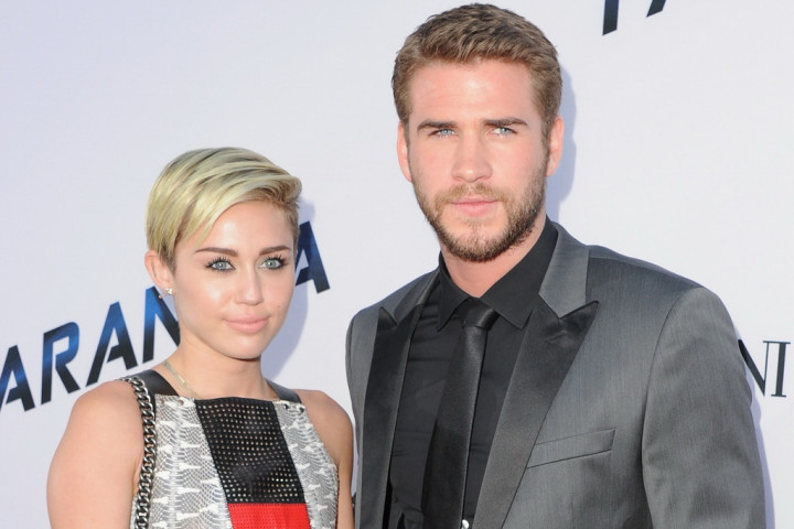 Liam Hemsworth Unggah Foto Unik Bersama Miley Cyrus