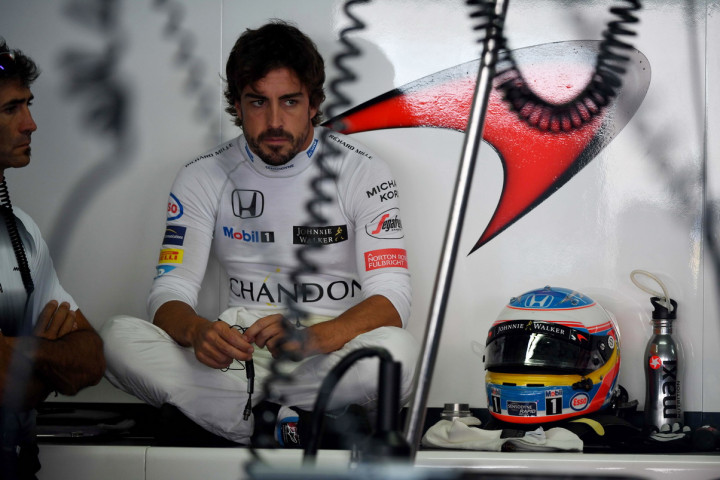 Renault, Alat Pancing McLaren agar Alonso Bertahan