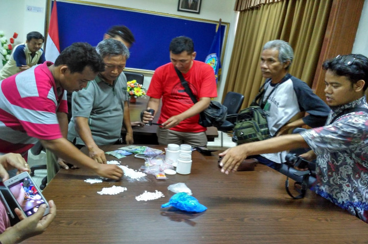 Dua Tersangka Penyalahgunaan Pil untuk Penyakit Parkinson Dibekuk