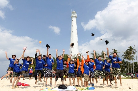 Anggota Laskar SiMANTAP di Pulau Lengkuas