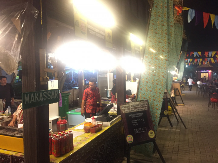 Mau Menikmati Nasi Goreng Merah? Ada di Festival Kuliner Bekasi