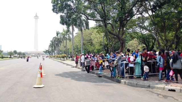 Monas Masih Jadi Tempat Favorit Berlibur