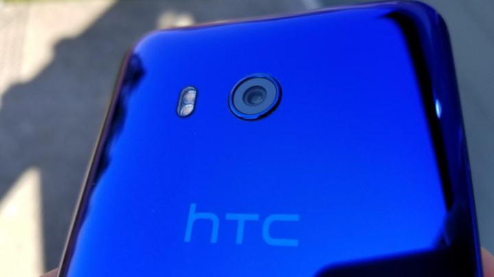 Google Beli Divisi Smartphone HTC