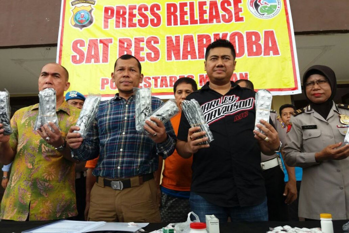 Dua Pengedar di Medan Jual PCC Rp10 Ribu/Butir