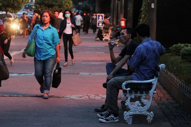 DKI Diminta Kaji Ulang Wacana Pemindahan 3000 Pohon