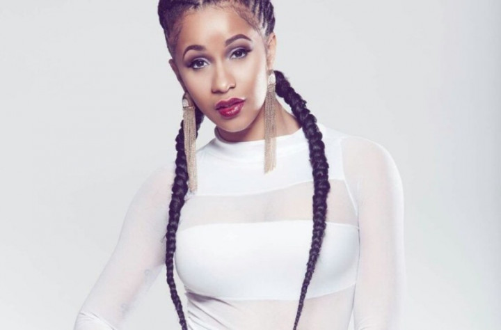 Cardi B, Rapper Wanita Pertama yang Pimpin Billboard Hot 100