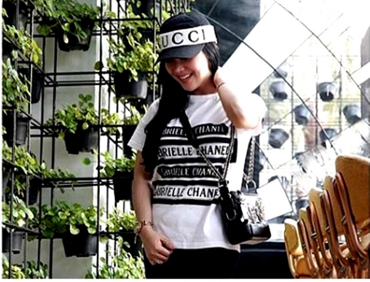 Syahrini Penuhi Panggilan Bareskrim