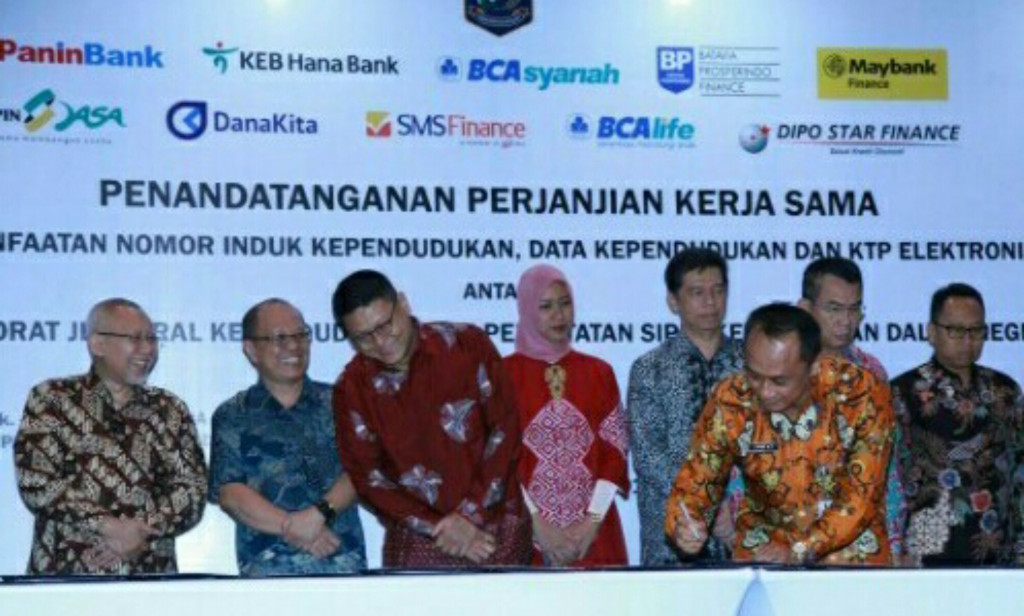 Sepuluh lembaga keuangan menjalin kerja sama dengan Direktorat Jenderal kependudukan dan Pencatatan Sipil (Dukcapil) Kementerian Dalam Negeri. MTVN/Eko Nordiansyah.
