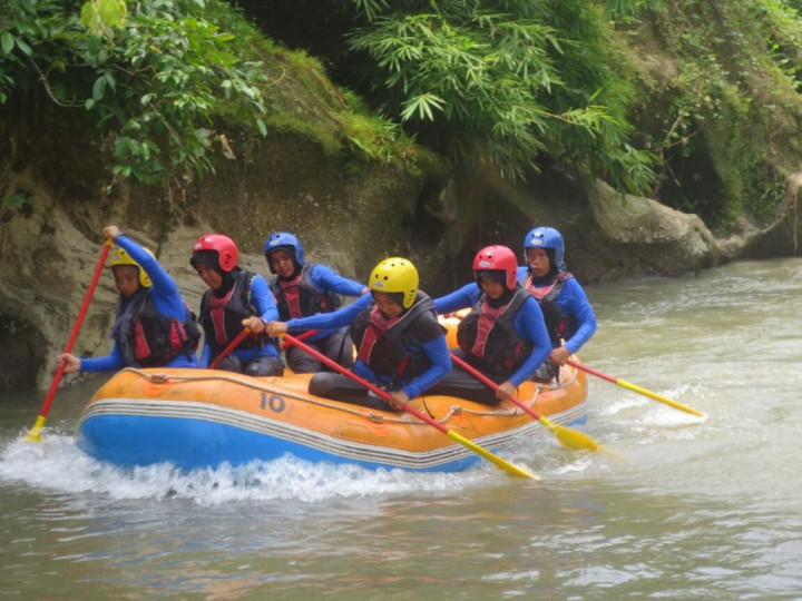 Tim Arung Jeram Putri Sumut Wakili Indonesia di Kejuaraan Dunia Rafting