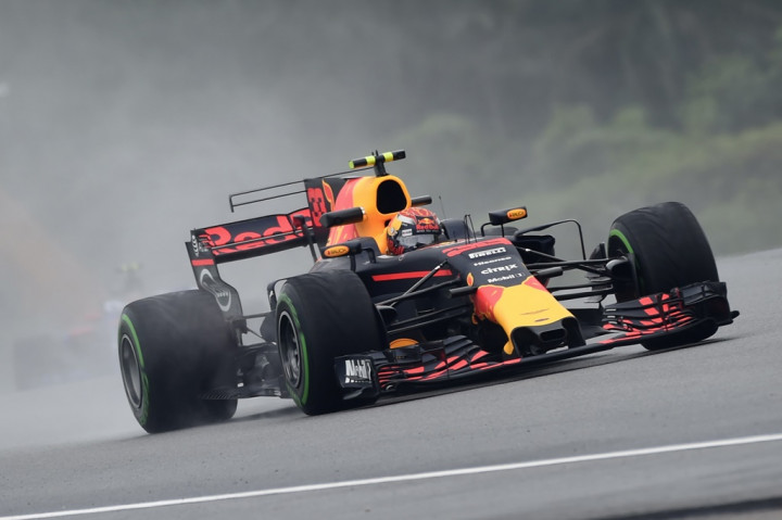 Max Verstappen Pimpin FP1 GP Malaysia