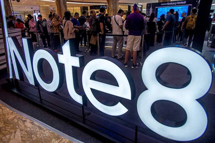 Antusias Pembeli Samsung Galaxy Note 8