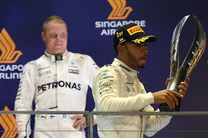Hamilton Kembali Tepis Tudingan Team Order di Mercedes
