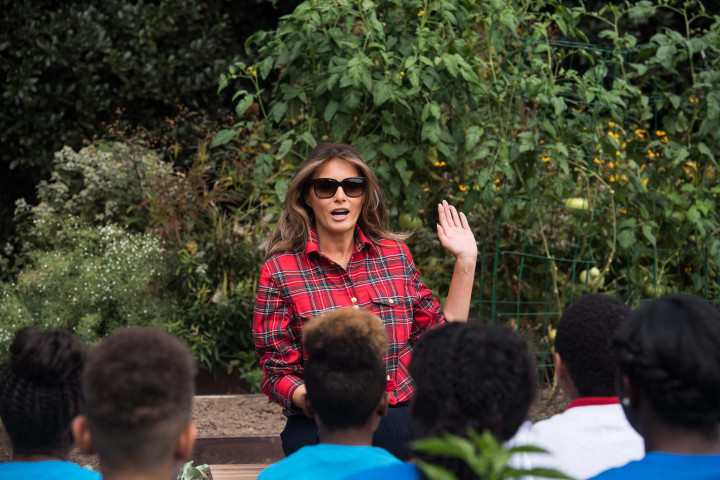Sekolah Dasar di AS Tolak Donasi Buku dari Melania Trump