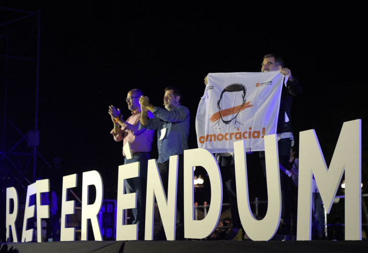 Jelang Referendum, 3 Warga Catalan Terluka Akibat Tembakan Senapan Angin