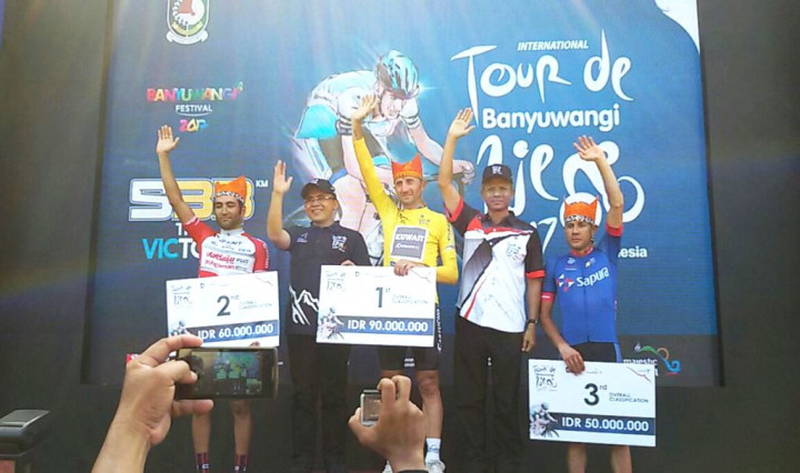 Pembalap 46 Tahun Juara Tour de Banyuwangi-Ijen 2017