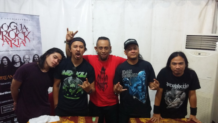 Ada Pengaruh Dream Theater dalam Album Burgerkill