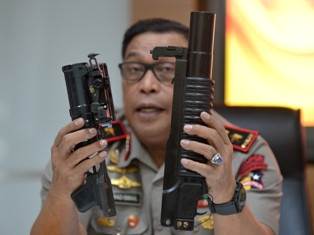 Brimob Impor Senjata untuk Pertempuran Dalam Kota