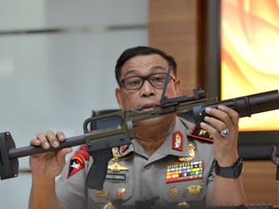 Brimob Akui Pernah Gunakan Senjata SAGL di Poso dan Papua