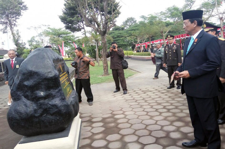 Raja Yogyakarta Napak Tilas ke Lubang Penyiksaan Pahlawan Revolusi