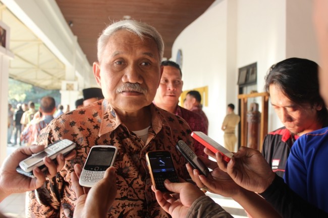 Rektor Institut Pemerintahan Dalam Negeri (IPDN), Ermaya Suradinata. Foto: MTVN/Ismail