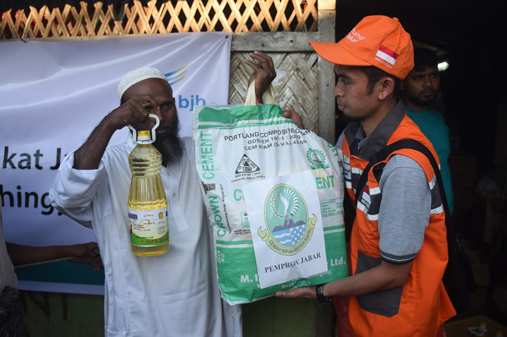 AKIM Salurkan Seribu Paket Bantuan untuk Pengungsi Rohingya