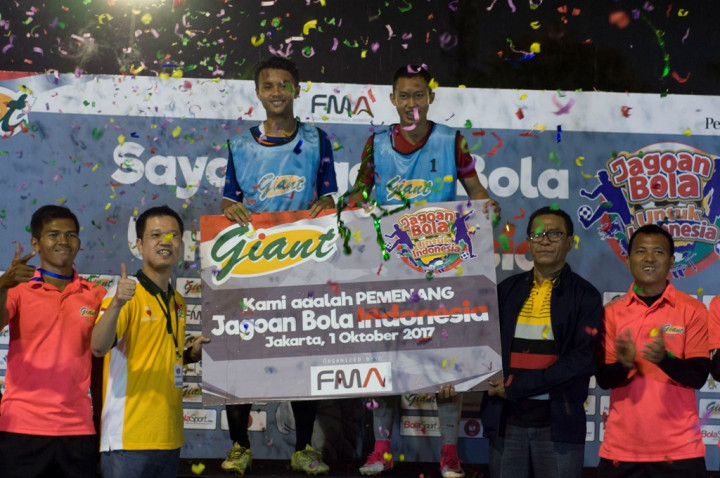 Dua Anak Indonesia Dapat Beasiswa Sepak Bola di Spanyol