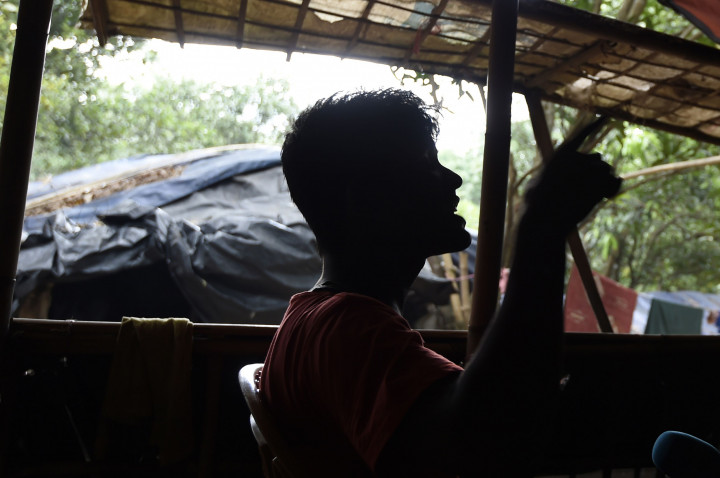 Rohingya Militants in Bangladesh Camps Eager to Fight