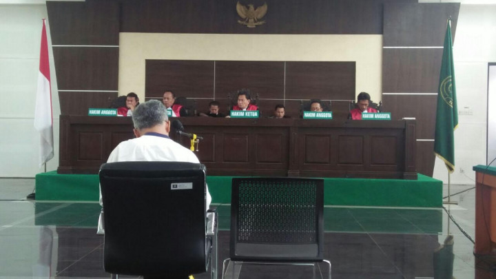 Buni Yani Dituntut Dua Tahun Penjara