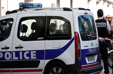 Lima Orang Ditahan atas Percobaan Pengeboman di Paris