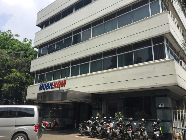 Mengintip Kantor Perusahaan Importir Senjata Brimob