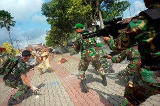 Mengintip Kegiatan TNI dalam Menjaga Perdamaian Dunia