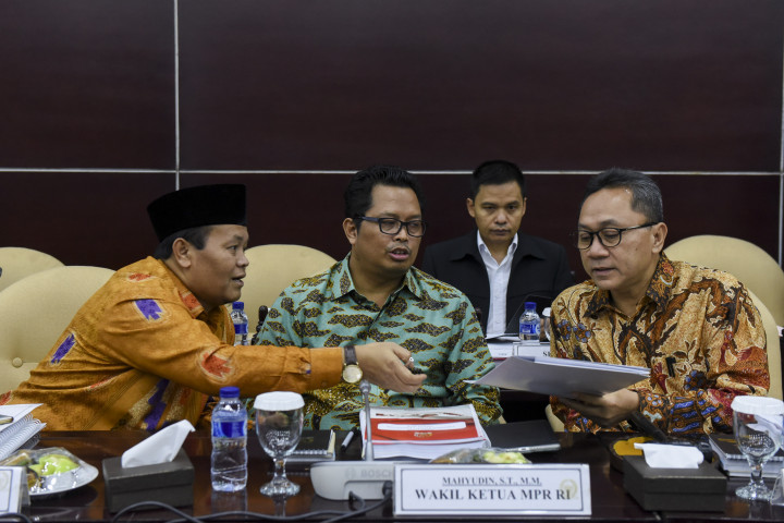 Pimpinan MPR Ingin Mahasiswa Berpikir Kreatif dan Inovatif