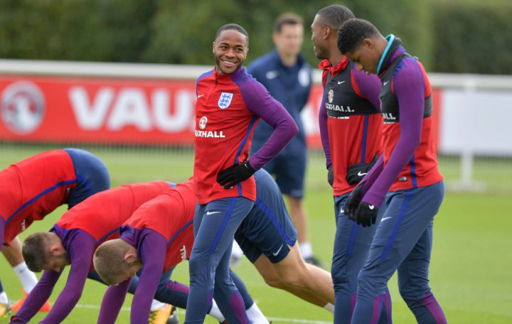 Southgate akan Berikan Kesempatan Sterling Hadapi Slovenia