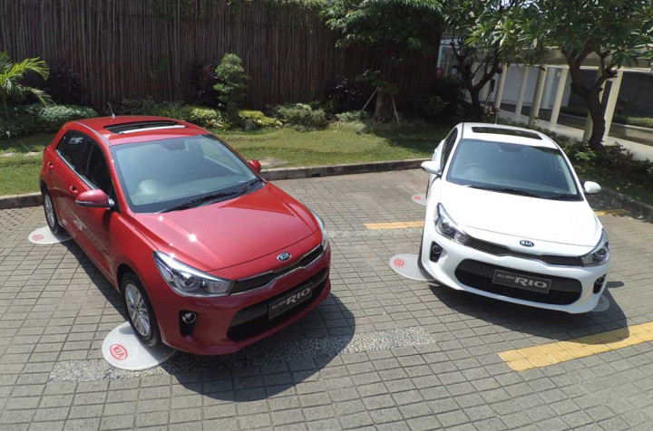 Jajal Tiga Mobil Keren Kia di Ancol