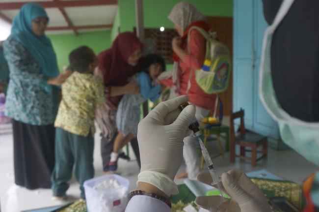 Tingkat Partisipasi Vaksin MR di Jabar 95 Persen