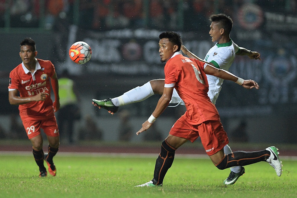 Maman Abdurrahman (kanan) (ANTARA FOTO/Sigid Kurniawan)