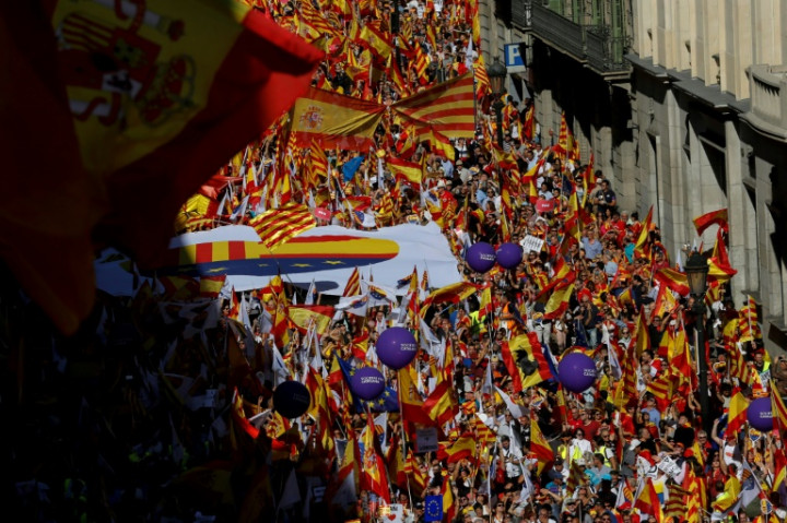 Pressure Mounts on Catalan Separatists after Unity Rallies