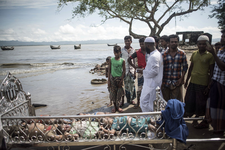 Kapal Pengungsi Rohingya Tenggelam, 12 Tewas