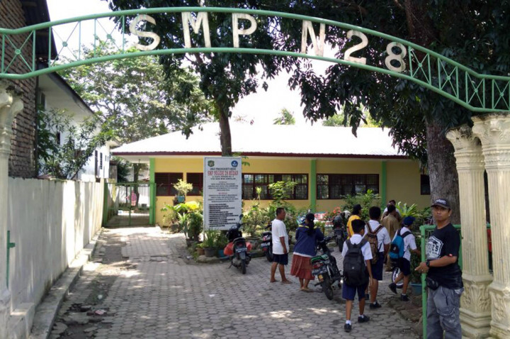 Siswi SMP Negeri 28 Medan Kesurupan Massal