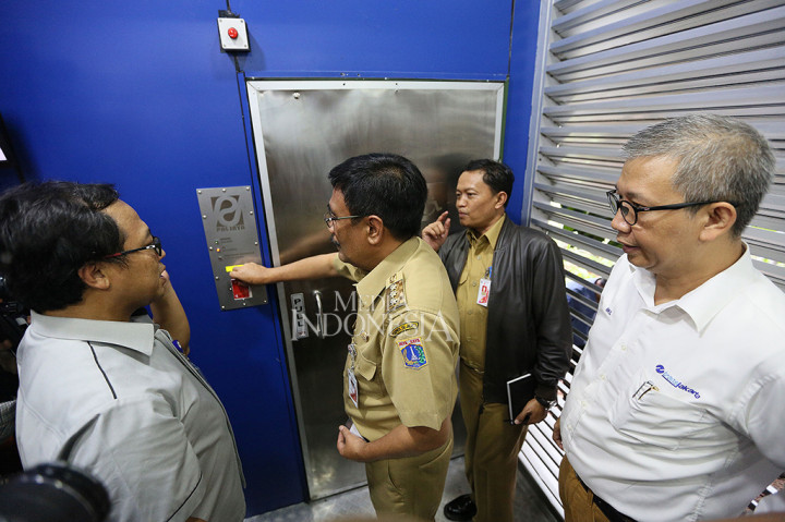 Kini Ada Smart Toilet di Halte TransJakarta