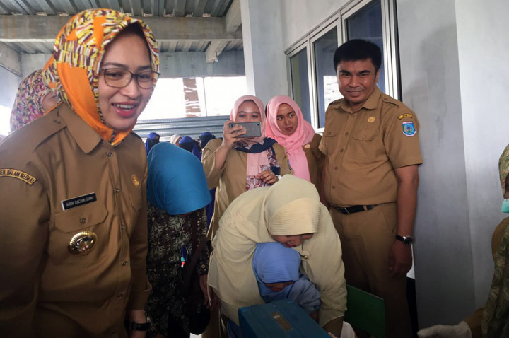 Airin Turun Tangan Mensosialisasikan Vaksin MR