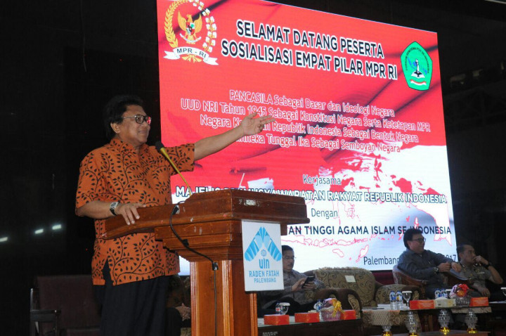 Oso Ingin Mahasiswa Pantang Menyerah