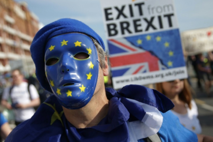 UE Sebut Desember jadi Batas Waktu untuk Brexit