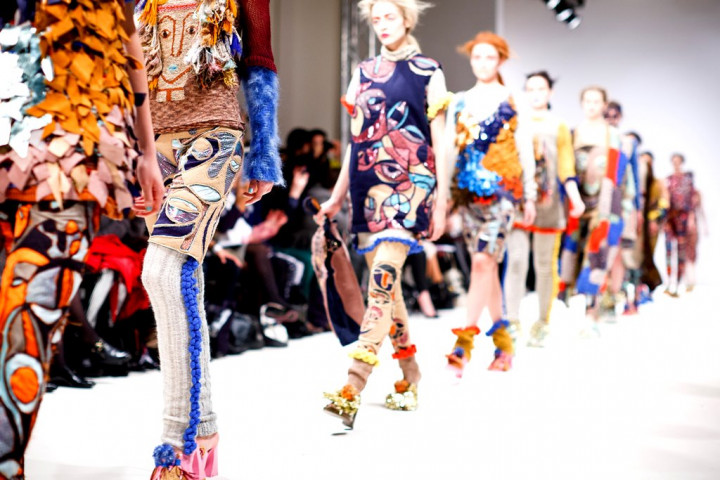 39 Desainer Unjuk Gigi dalam Solo Batik Fashion 2017