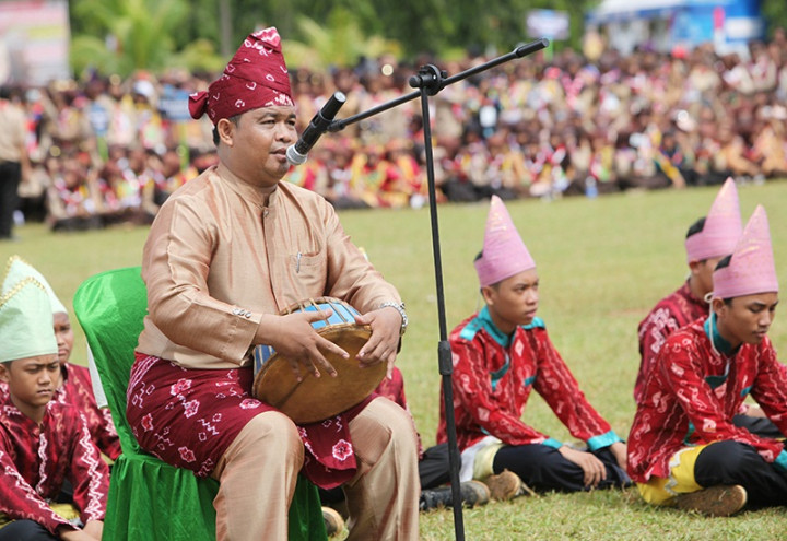 Budaya Negeri Seribu Sungai