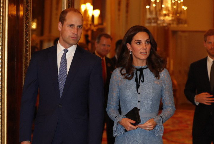 Kate Middleton Memperlihatkan Kehamilan Ketiganya untuk Pertama Kali