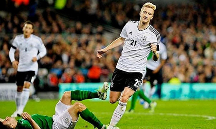 2012: Jerman Paksa Irlandia Telan Rekor Buruk di Kandang