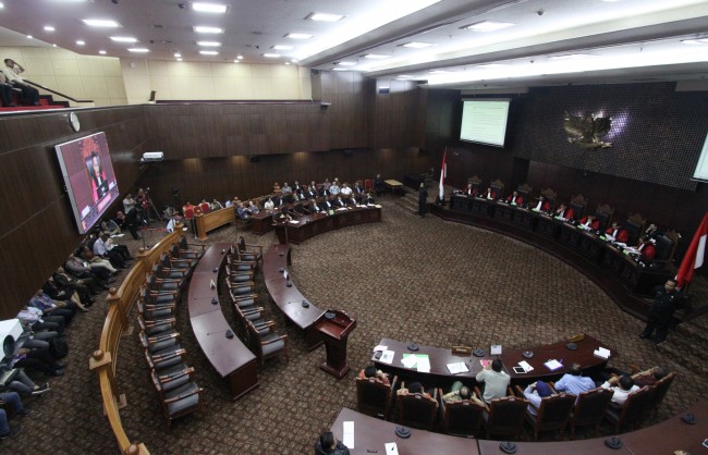 Gugatan Pilkada Tolikara, John Tabo Minta KPU dan MK Diperiksa